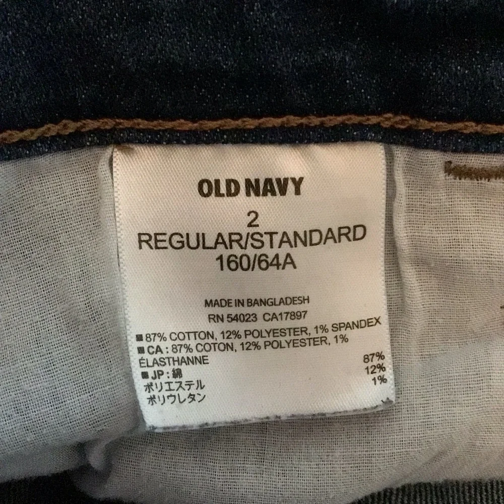 Old Navy The Flirt Low Rise Cuffed Capri 2